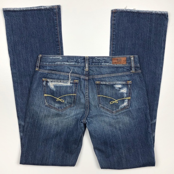 ❌SOLD❌Ruehl No. 925 “The Jane” distressed - Picture 1 of 7